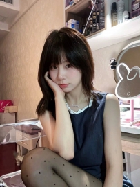 心妍 158.C.45.25岁    漂亮的美容师小姐姐 外型精致气质超好 手感滑嫩又香