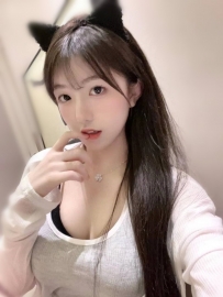 月兒 162.45.D.23y  #皮膚白嫩有氣質  胸部剛剛好 有女友FU