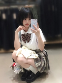 #俏麗女大生！ 小布 158cm.Bcup.45kg.19歲 甜美可愛類型 嬌小粉嫩肉體