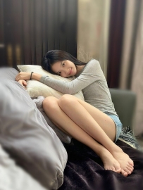 #美腿茶：夏言 165 47 C 24歲 知性女人的美 很懂男生 翹臀小蠻腰