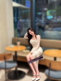 依依 167.D.48.25歲 有氣質很會服務 讓你感受到御姐的魅力 頂尖的口技讓你一度想要口