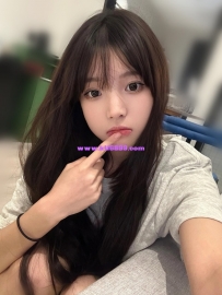 七月 158cm.45kg.Ccup.21歲 清秀型的外表 長髮皮膚白皙 嬌小身材纖細