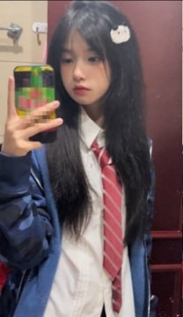 江茉  155cm 42kg  Bcup 19歲  #高中學生妹 小隻 甜美可愛 小隻大眼萌妹 #床上超級淫