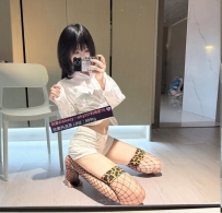 甜心 155cm.Bcup.44kg.19歲 年輕騷妹女友款！擅長調情懂妝扮！強烈建議帶上喜歡的COS