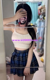 香寒 160.46.D.22 #白皙光滑的皮膚 性格溫柔體貼 #服務不敷衍