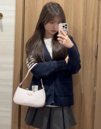 #學生妹兼職 可美 160.B+奶.46kg.21歲 #小隻可愛 敏感易濕