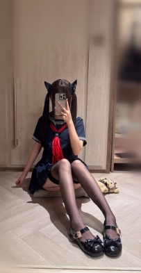 這麼騷的小淫萌  小隻超會玩~ 恩客已經被她榨乾了~ 而且超愛喇舌 身材資訊：喵喵 157-