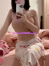 欣欣  161. 60. E. 25歲    人妻鮑魚肥美 喜歡被啪 翹臀後入 讓你有快感