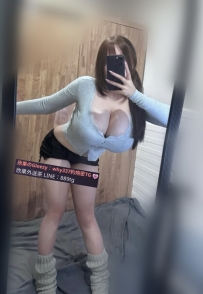 沐棠 163 H奶 54 22歲  誘惑奶牛妹 H罩巨乳 形狀完美 又軟又彈 22歲瓜子臉狐狸眼 皮膚