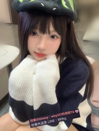 小佰  158cm｜46kg｜C｜20歲  在校學生妹超級幼齒 甜美可愛的臉蛋 超嫩肌膚滑溜溜奶頭
