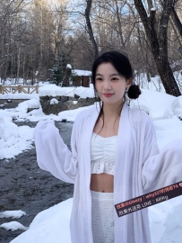 曉婷   160.D.46.22歲   身材曲線誘人，服務熱情奔放，超會互動又貼心，長相有種鄰家