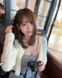 #應徵實拍  小希 158cm 45kg C 23歲  #清秀可愛 漂亮妹 顏值爆表 很好配合