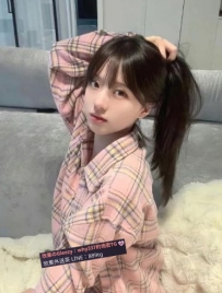 橙橙 158cmC奶20歲   #大一學生妹  #本人自拍照 粉嫩乳頭  粉嫩蜜穴 粉嫩嘴唇  小小隻