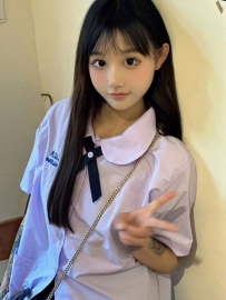 #甜美日系學生妹 言希 158/45/C/21歲 臉蛋漂亮皮膚白 雙峰酥軟