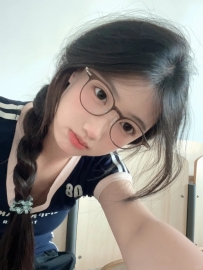 小蘿 158/45/D/20歲  甜心少女擊之中你的心    白幼瘦 甜美初戀女友 #學生妹 #口爆