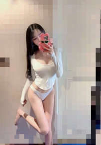 桃子  160 44  D+ 21歲 （特價5000）  小隻美腿長髮氣質妹 小穴又緊又舒服