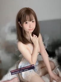 冰雪 161 45 D 24歲 舞蹈老師 身材很柔軟 韌性很強 很多高難度的動作可配合 不管是後