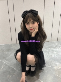 小汐 158 45 C 20歲 #甜美女孩 可愛笑容超擄獲人心！