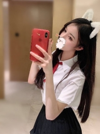 呼呼   165   47   C   23歲  可愛臉蛋 喜歡撒嬌   超級有女友FU 討得男人的喜愛