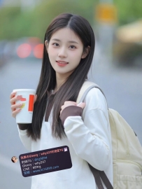 池池 158cm Ccup 45kg 21歲 #主推學生妹 可愛的小隻馬  最近無聊總是喜歡看A片 每次看