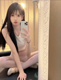 米恩   163cm C 46 23歲  #清純鄰家女孩  有初戀的fu骨感   甜美可愛型 很會撒嬌很乃