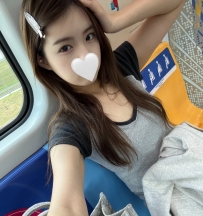 米亞｜162.48.D.21歲     大眼電眼系正妹 笑起來很黏人床上會主動搖擺