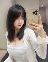 沐夏 160cm/Dcup/45kg/22歲  22歲性慾最旺的年紀 單身    清新正妹 洶湧雪乳 騷穴香香