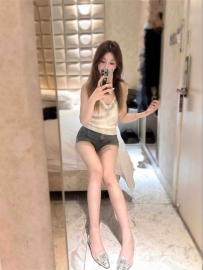 可欣  165  C+  26歲    緊緻水嫩 柔軟好操控  性經驗不多 配合度很高