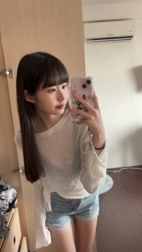 小歐  158cmC奶19歲 青澀初兼職 清純臉蛋白皙皮膚白