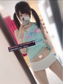 莉莉155  B+ 43  20歲 清純 氣質  甜美的臉蛋 熱心的服務  #泡澡火車便當  #品鮑吸奶