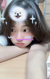 醬醬 158 C 44 19歲 清新可愛小甜妹 甜甜嗓音蜜汁穴 溫柔體貼服務優