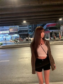 瑾汐 162/46/C/21歲五官清秀的學生妹   甜美女孩 面善清甜   真的很惹人戀愛親近喔