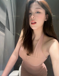 如萱 165.E.48.25歲    #今日爆款，罕見無毛大奶妹，無毛乾淨粉嫩的小穴穴特別的敏感