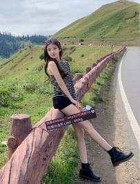 糖豆豆 162cm C奶 45kg 20歲   #長相出眾 #舞蹈系美腿 身材好 #顔控的哥哥要看過來喲
