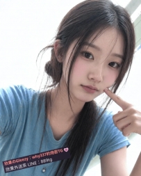 小晴  165cm / 52kg / Ccup / 22歲   長腿比例極佳，腰腹有輕微馬甲線，臀部緊實翹挺