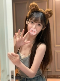 小護 160.B.43.21歲    🔺溫柔在校生，暖心甜美她有著一張溫柔的臉龐，如同天使般純潔