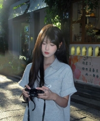 霜降 162cmD奶22歲  短期兼職小妖精 魅惑撩人  散發慾望的迷人光芒！  讓人著迷的妖精