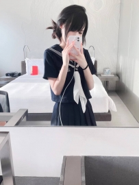 敏敏 157cm/B杯/20岁/40kg  小隻 蘿莉 大奶 幼齒    小小的身體無限能量 美好的風景盡