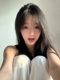 #清秀甜美 巧兒 162 46kg C 20歲 美腿很誘人 超級會搖