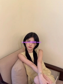 珊珊 160cm C奶 22歲 46kg #氣質甜美！騷妹！欲求不滿的淫女