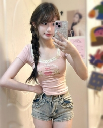 #在校學生妹 香橙 158.45.C.20歲 身材纖細 自帶女友感 親切好相處