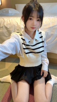 迪迪：150cm 40kg B奶 18歲 青春陽光活潑好動的鄰家女孩  很會撒嬌 口技很不錯    喜