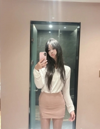 布布 162/C/45/21歲    清純外型  柔軟小身體   像極了初戀的感覺  說話溫溫的