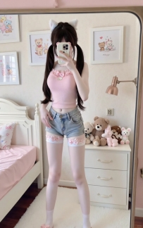 #雙北學生妹Gleezy：mb2588軟嫩小嘴會含全套 深喉到讓你爽到不行內射#口爆