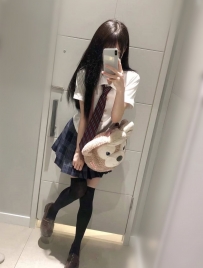 敏敏 160cm/Ccup/45kg/20歲 新品超清純可愛萌呆學生妹上線 下來學經驗了  真的聲音也