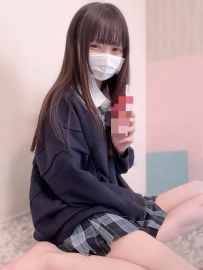哆哆  155.42.B.18歲 三點粉嫩  可愛多汁 小小一隻身材輕盈 皮膚白皙可火車便當