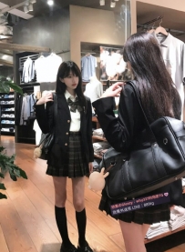 莎麗 161 44 B+ 20歲 #妹妹是屬於悶騷型的 平常看起來可可愛愛   #床上卻是個十足的小