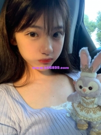 小藍 160.C.45.21歲  活潑、俏皮、可愛的超級甜妹 個性超好