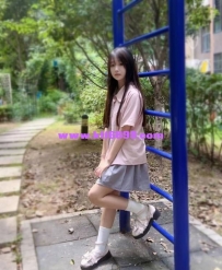 冰冰 155 B 20歲 40kg  貧乳小A妹 有點清楚幼齒 蘿莉風