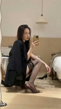 #特價 6000 雅雅 163/48/D奶/26歲  氣質御姊 很會撩 情趣按摩 輕咬 低語 很魅惑